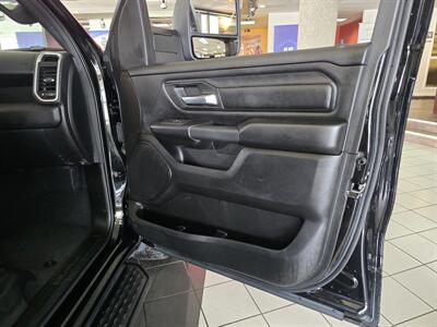 2025 RAM 1500 Tradesman 4DR CREW CAB 4X4 - Photo 12 - Hamilton, OH 45015