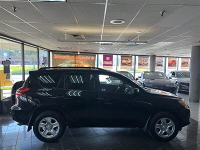 2010 Toyota RAV4 Base 4DR SUV 4X4   - Photo 5 - Hamilton, OH 45015