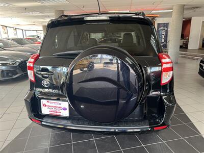 2010 Toyota RAV4 Base 4DR SUV 4X4   - Photo 7 - Hamilton, OH 45015