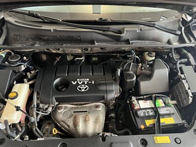 2010 Toyota RAV4 Base 4DR SUV 4X4   - Photo 29 - Hamilton, OH 45015