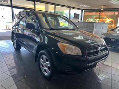 2010 Toyota RAV4 Base 4DR SUV 4X4   - Photo 4 - Hamilton, OH 45015
