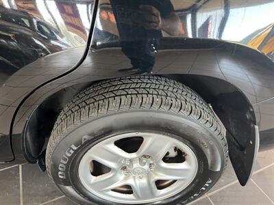 2010 Toyota RAV4 Base 4DR SUV 4X4   - Photo 27 - Hamilton, OH 45015
