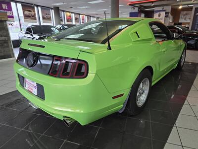 2013 Ford Mustang GT 2DR COUPE V8   - Photo 4 - Hamilton, OH 45015