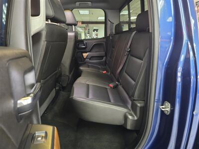 2017 Chevrolet Silverado 1500 LTZ 4DR DOUBLE CAB 4X4   - Photo 10 - Hamilton, OH 45015