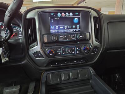 2017 Chevrolet Silverado 1500 LTZ 4DR DOUBLE CAB 4X4   - Photo 22 - Hamilton, OH 45015