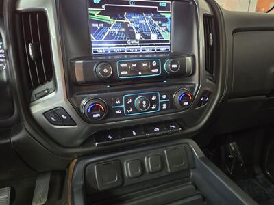 2017 Chevrolet Silverado 1500 LTZ 4DR DOUBLE CAB 4X4   - Photo 26 - Hamilton, OH 45015