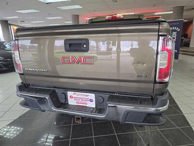 2015 GMC Canyon SLT CREW CAB4X4   - Photo 5 - Hamilton, OH 45015