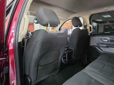 2019 RAM 1500 Big Horn/CREW CAB/HEMI/4X4   - Photo 11 - Hamilton, OH 45015