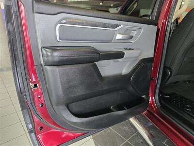 2019 RAM 1500 Big Horn/CREW CAB/HEMI/4X4   - Photo 10 - Hamilton, OH 45015
