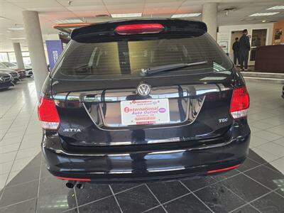 2013 Volkswagen Jetta SportWagen TDI   - Photo 5 - Hamilton, OH 45015