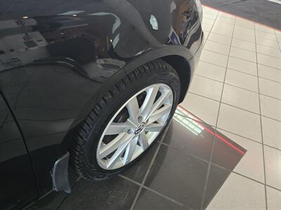 2013 Volkswagen Jetta SportWagen TDI   - Photo 29 - Hamilton, OH 45015