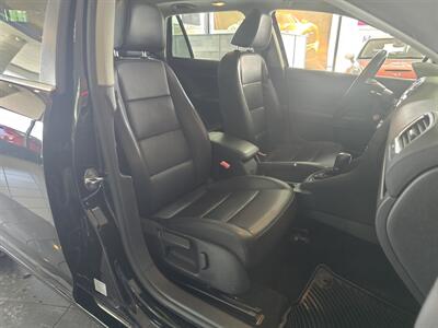 2013 Volkswagen Jetta SportWagen TDI   - Photo 14 - Hamilton, OH 45015