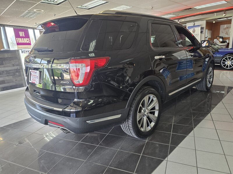 2018 Ford Explorer Limited - Photo 4 - Hamilton, OH 45015