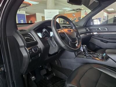2018 Ford Explorer Limited - Photo 8 - Hamilton, OH 45015