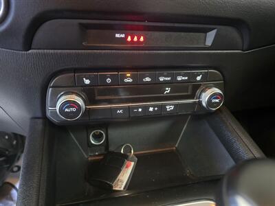 2025 Mazda CX-5 2.5 S Preferred 4DR SUV AWD - Photo 20 - Hamilton, OH 45015