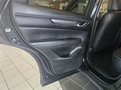 2025 Mazda CX-5 2.5 S Preferred 4DR SUV AWD - Photo 8 - Hamilton, OH 45015