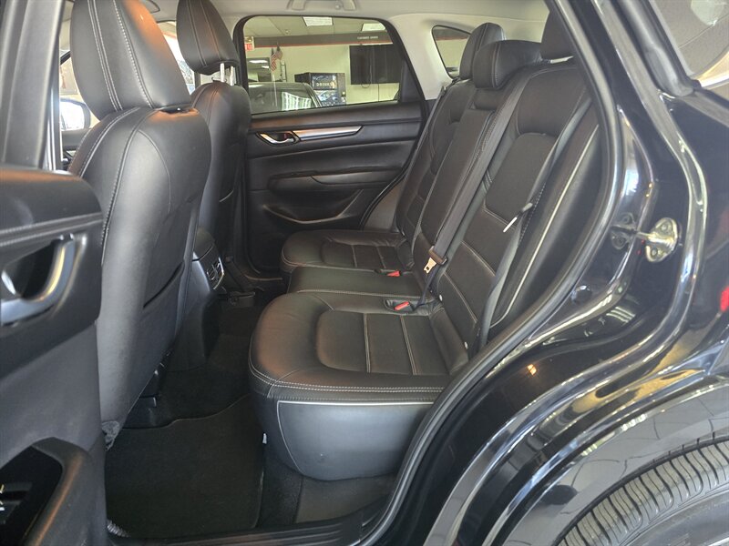 2025 Mazda CX-5 2.5 S Preferred 4DR SUV AWD - Photo 13 - Hamilton, OH 45015