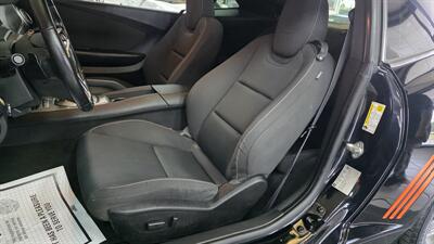 2015 Chevrolet Camaro LT   - Photo 10 - Hamilton, OH 45015