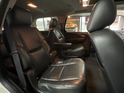 2013 Chevrolet Tahoe LTZ  4DR SUV  4X4   - Photo 26 - Hamilton, OH 45015