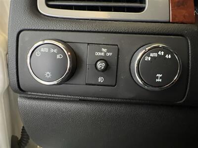 2013 Chevrolet Tahoe LTZ  4DR SUV  4X4   - Photo 14 - Hamilton, OH 45015