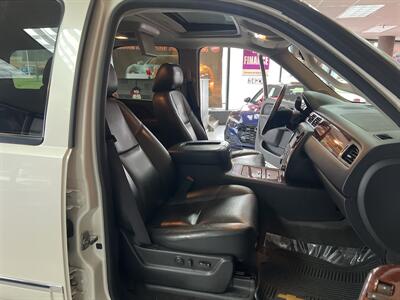 2013 Chevrolet Tahoe LTZ  4DR SUV  4X4   - Photo 30 - Hamilton, OH 45015