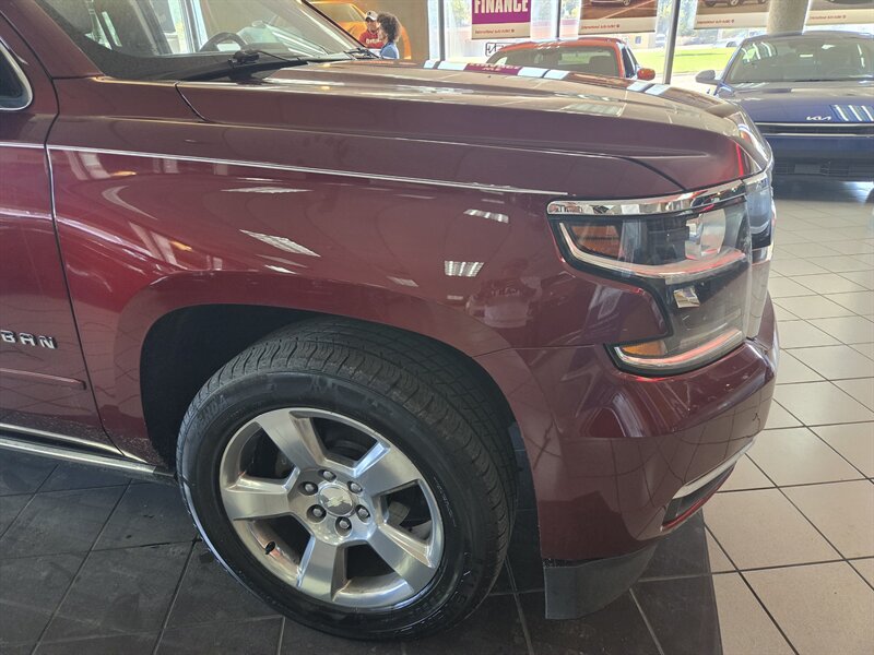 2020 Chevrolet Suburban Premier 4DR SUV 4X4 - Photo 42 - Hamilton, OH 45015