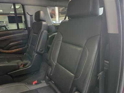 2020 Chevrolet Suburban Premier 4DR SUV 4X4 - Photo 14 - Hamilton, OH 45015