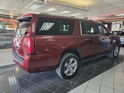 2020 Chevrolet Suburban Premier 4DR SUV 4X4 - Photo 9 - Hamilton, OH 45015