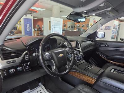 2020 Chevrolet Suburban Premier 4DR SUV 4X4 - Photo 12 - Hamilton, OH 45015