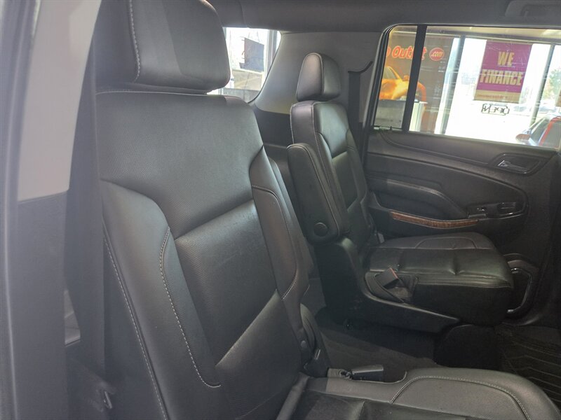2020 Chevrolet Suburban Premier 4DR SUV 4X4 - Photo 21 - Hamilton, OH 45015