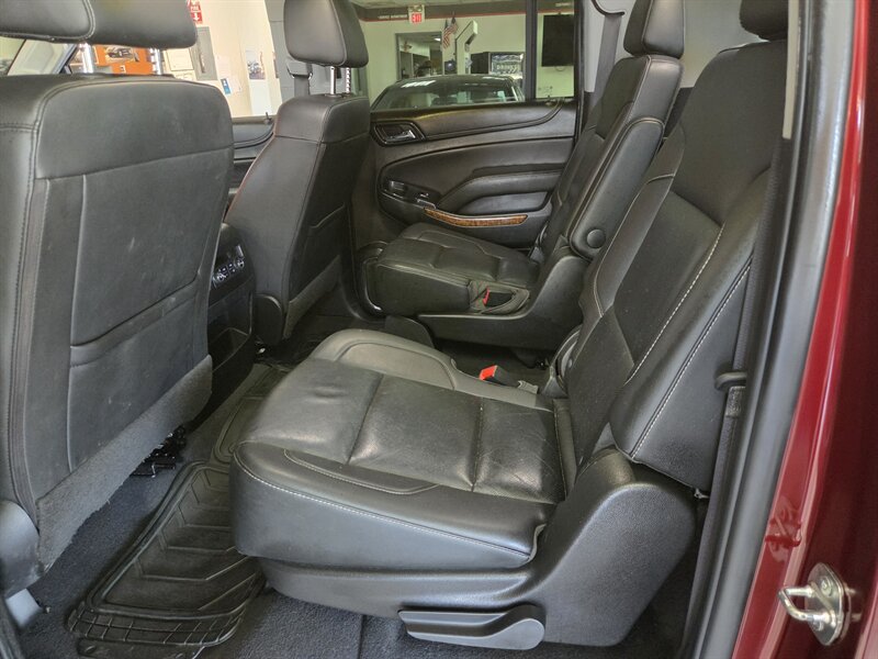 2020 Chevrolet Suburban Premier 4DR SUV 4X4 - Photo 17 - Hamilton, OH 45015