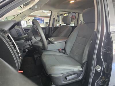 2014 RAM 1500 Express   - Photo 9 - Hamilton, OH 45015