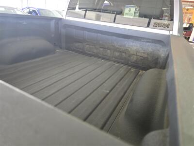 2014 RAM 1500 Express   - Photo 26 - Hamilton, OH 45015