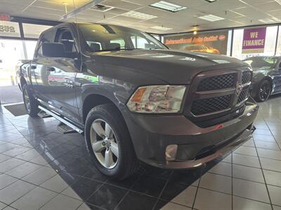 2014 RAM 1500 Express   - Photo 3 - Hamilton, OH 45015