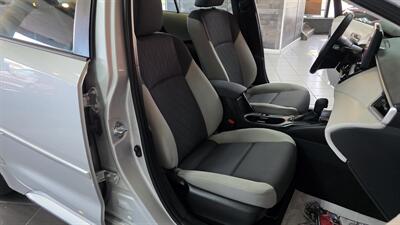 2023 Toyota Corolla LE 4DR SEDAN   - Photo 26 - Hamilton, OH 45015