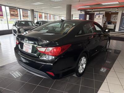 2014 Hyundai SONATA GLS - Photo 6 - Hamilton, OH 45015