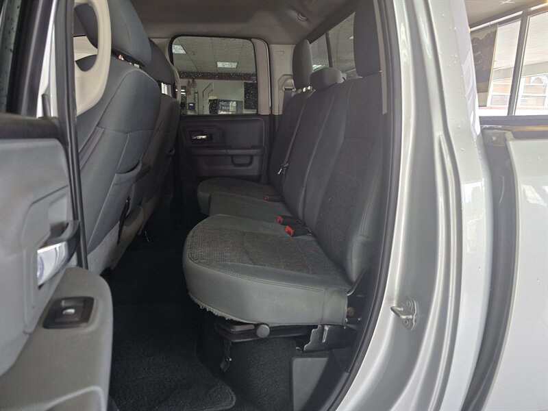 2017 RAM 1500 Big Horn/QUAD CAB/4X4 - Photo 11 - Hamilton, OH 45015
