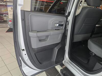 2017 RAM 1500 Big Horn/QUAD CAB/4X4 - Photo 10 - Hamilton, OH 45015