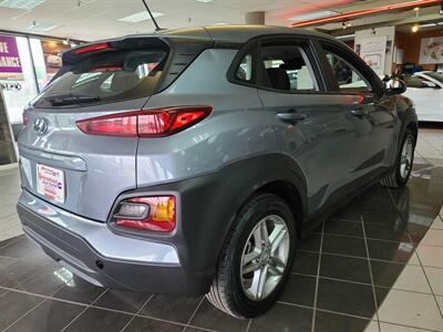 2021 Hyundai KONA KONA SE 4DR WAGON   - Photo 5 - Hamilton, OH 45015