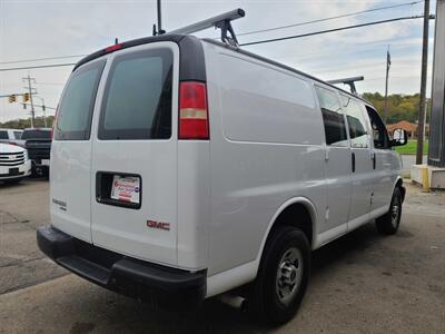 2015 GMC Savana 2500 3DR CARGO VAN/V8   - Photo 5 - Hamilton, OH 45015