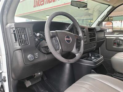 2015 GMC Savana 2500 3DR CARGO VAN /V8   - Photo 9 - Hamilton, OH 45015