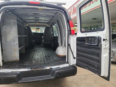 2015 GMC Savana 2500 3DR CARGO VAN/V8   - Photo 16 - Hamilton, OH 45015