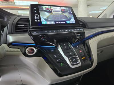 2025 Honda Odyssey Touring 4DR MINI-VAN   - Photo 24 - Hamilton, OH 45015