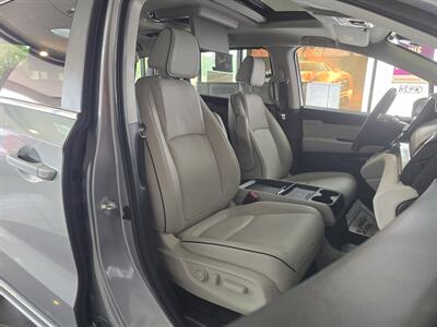 2025 Honda Odyssey Touring 4DR MINI-VAN   - Photo 14 - Hamilton, OH 45015