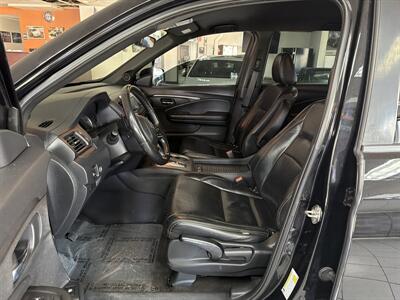 2019 Honda Passport Sport   - Photo 9 - Hamilton, OH 45015