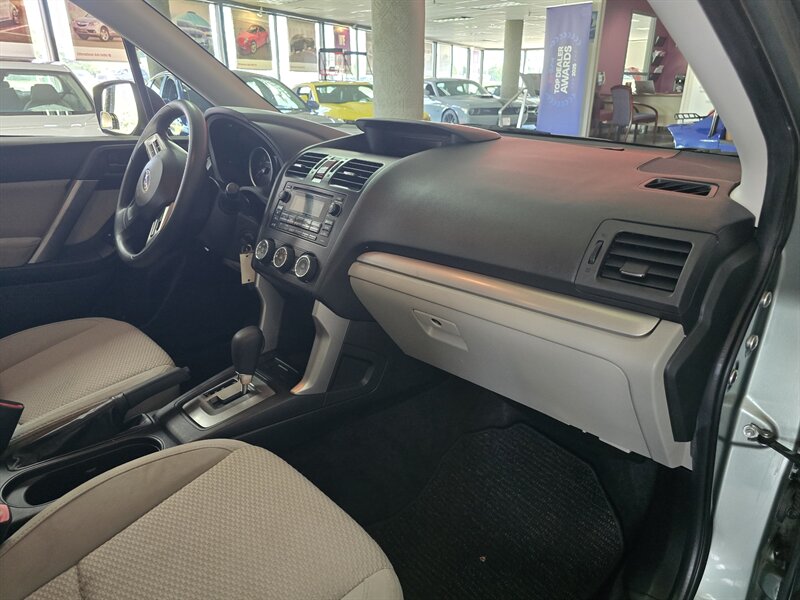2014 Subaru Forester 2.5i 4DR WAGON AWD - Photo 13 - Hamilton, OH 45015