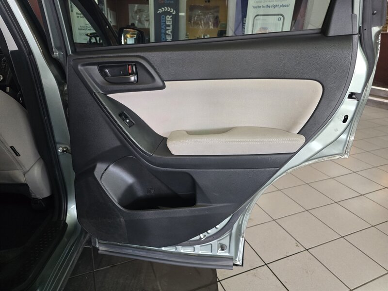 2014 Subaru Forester 2.5i 4DR WAGON AWD - Photo 15 - Hamilton, OH 45015