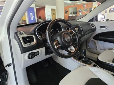 2017 Jeep Compass Latitude 4DR SUV 4X4   - Photo 8 - Hamilton, OH 45015