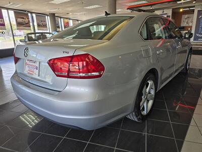 2015 Volkswagen Passat 1.8T S 4DR SEDAN   - Photo 4 - Hamilton, OH 45015