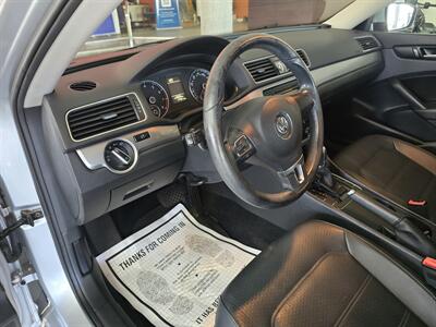 2015 Volkswagen Passat 1.8T S 4DR SEDAN   - Photo 7 - Hamilton, OH 45015